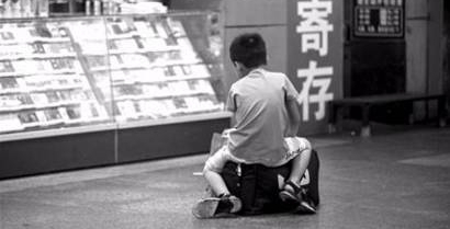 �˾�Ū��4���ޣ��ܺ��Ӷ���ҹ���⡰ǿ�С���ڨ����ַ�ת����
