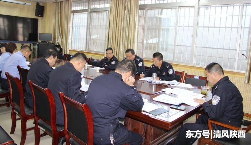 渭南高交大队全面部署国庆节交通安保工作