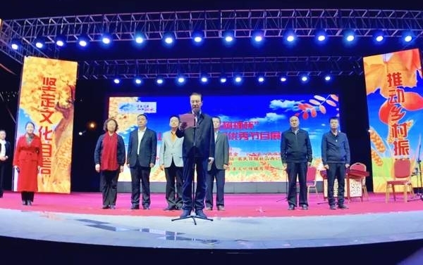 �׽조����������ɽ��ʡ����˵�������Ŀչ��ʢ��Ļ