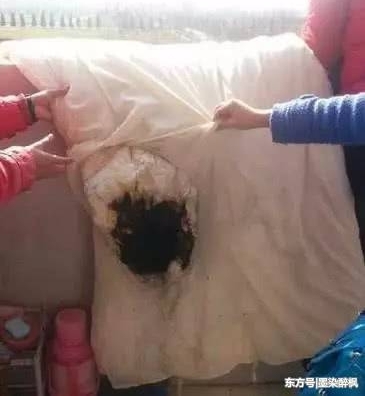 ð���ˣ�����һ����ɹ���ӵģ�ͻȻð������