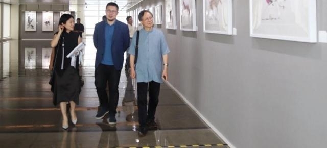 ����ƽ�֡����廪��ѧʮ�������黭չ������ƽ����������ʢ��Ļ