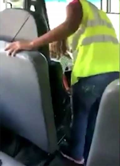 У��Ů˾���̺��ӿ��� �ҳ������ֻ����ܱ���
