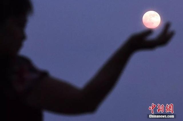 ������Բ���������ķ羰���ɶ��ܱ�����ȥ�������ĳ���������