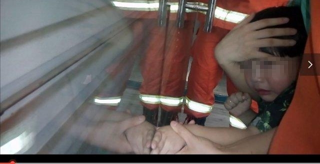 ���� 4 ���к���ָ�����������ſ�ס�������ٱ�������Ԯ