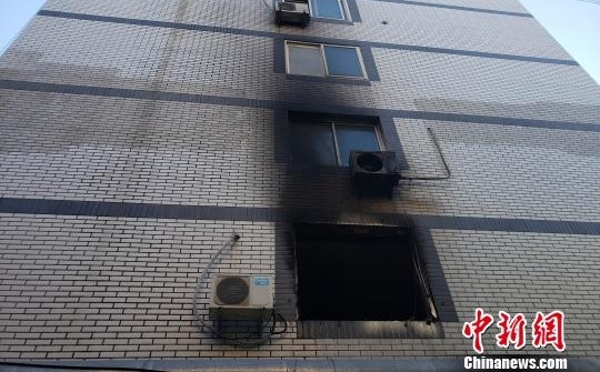 警方介入河北保定一小区“疑似燃气爆燃致5人死亡”事件