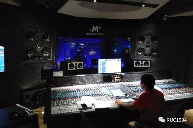 ���ټ����졷���˴�94����ҵ20����������������ˣ�