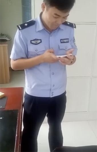 �񾯼�iPhone��Siri��������� Siri��û��