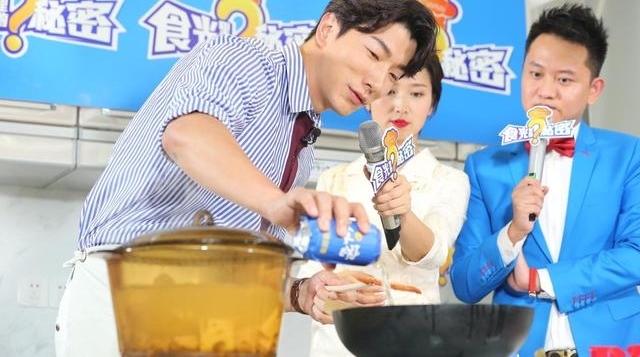 张亮空降武汉江城,为你揭开大武汉热“食”光里的秘密!