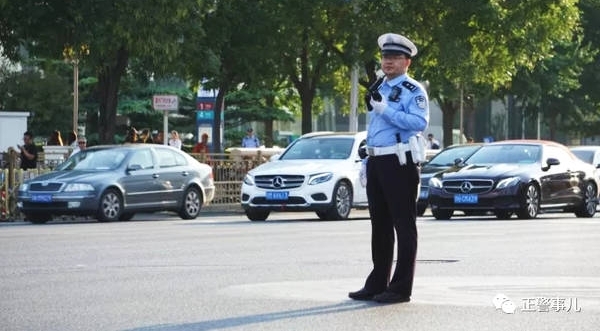 ��һ�ߴ��桿����ح�зǺ�����̳������ᣬ���������ѵ�λ��