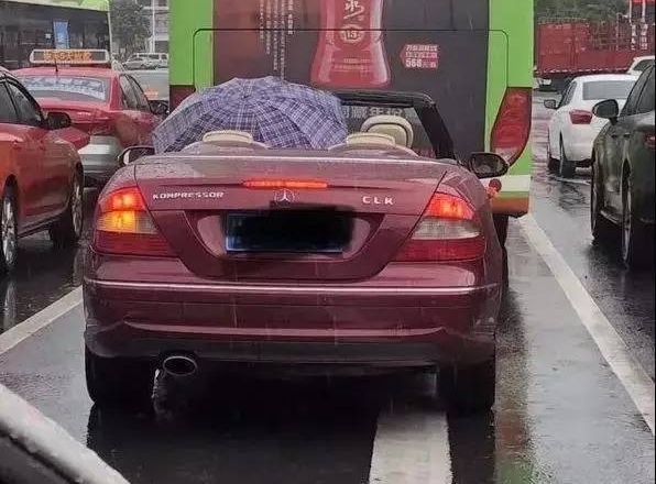 ������ͣ��������Խ��Խ���ˣ���00����Ů���Ѿ����������