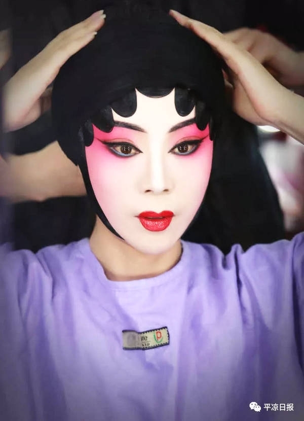 ר��ƽ���׸�ȫ��Ϸ��÷���������շ���