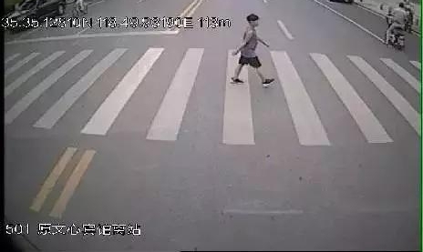 ���ص���ʵ��Сѧ���������ձ������ޡ����桱����