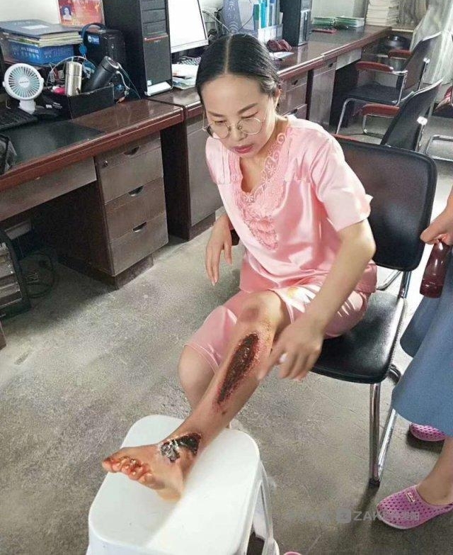 Ϊ�˲�����ѧ���γ� СѧŮ��ʦ�������ȼ���Ͽ�