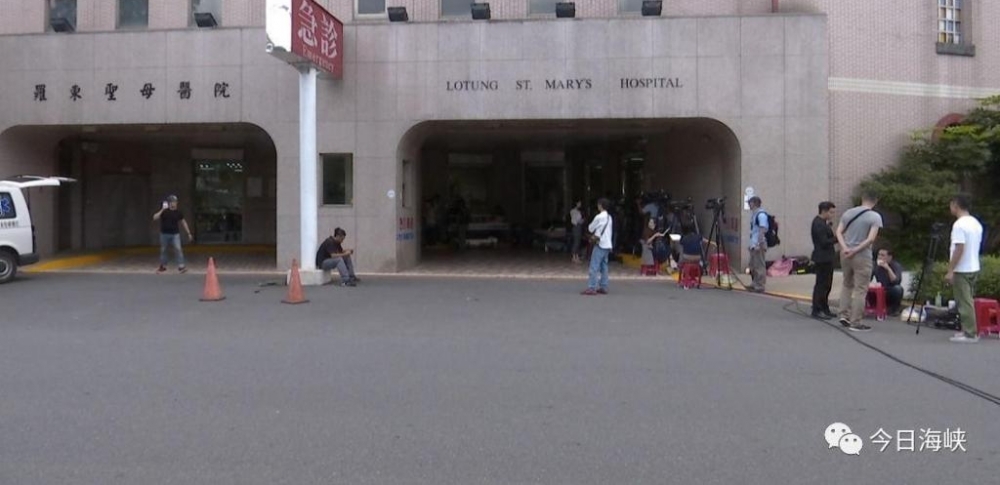 【海峡现场】记者直击台湾列车事故:重伤陆配手术中 另一陆配轻伤已回家