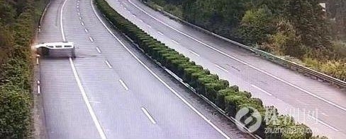 ˾����ů�紵��ƣ�ͷ��� �³�����ת 540 �Ȳ෭