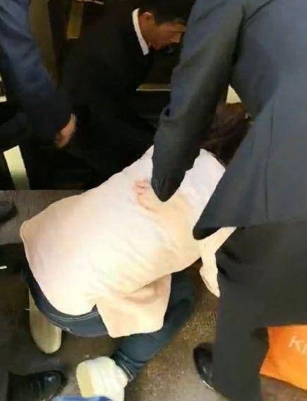 ���ģ������ͷר�Ŀ��ֻ���Ů��ˤ���г��������֪