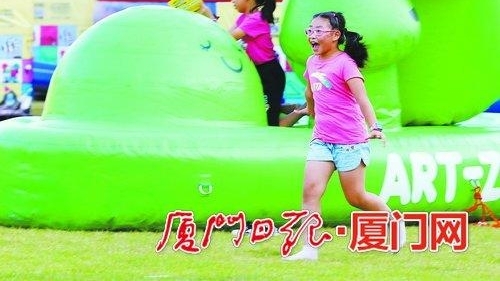 海沧(国际)萌玩节昨开门迎客 将持续至本月14日