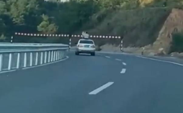 ҳıɱ13к˳̽촰ײ ŭҳ