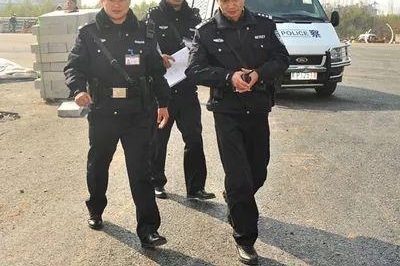 ΪʲôԽ��Խ��Ĵ�˾ϲ���ӹ���������