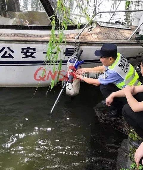 ��ϲ�ᡱ������̨��ˮ�ֻ����������̸硱�������̣������ο͡�����ʱҪ�����ֻ�����