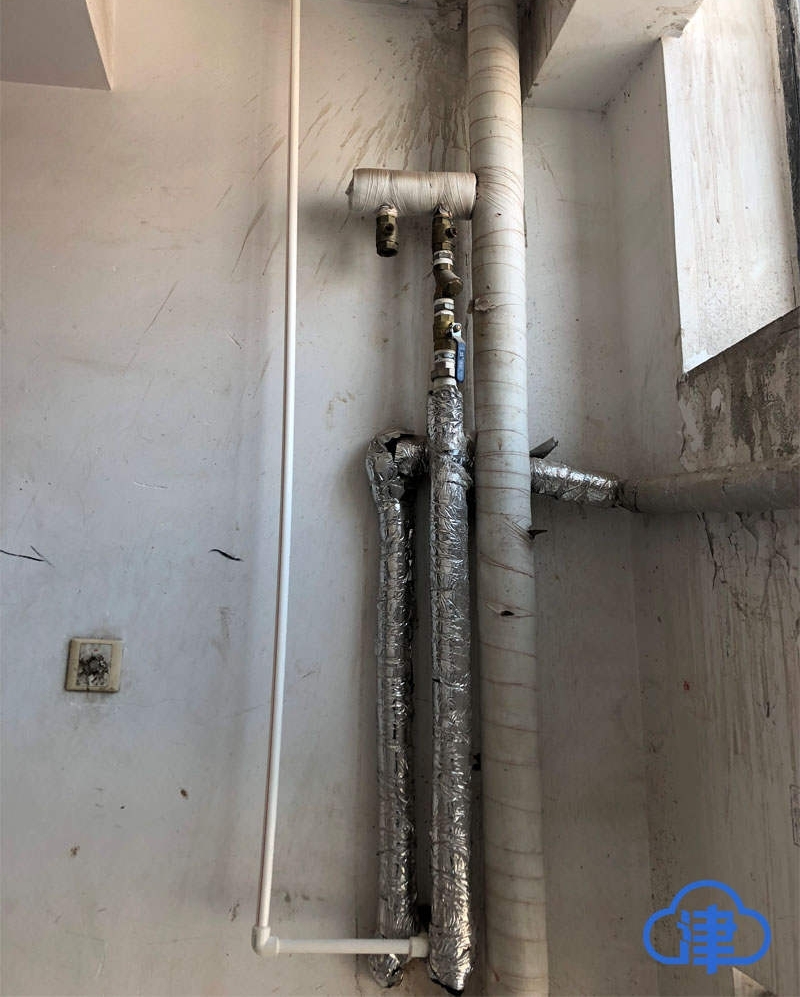 住户不认同改造方案被停水20天 “不道歉,水管就接不上!”