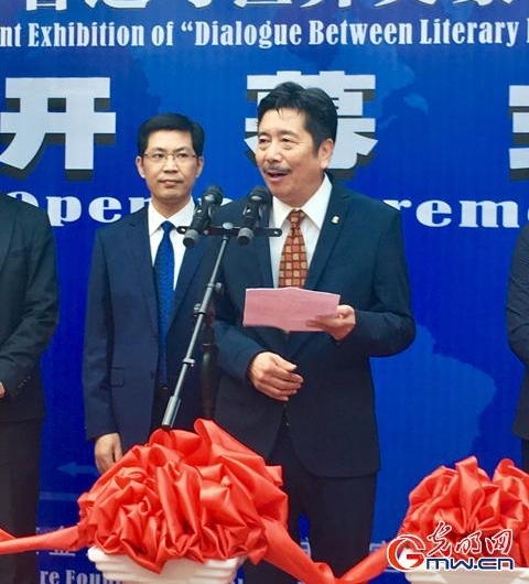 ����ʦ�Ի���������ɹ�չ���軰�������˾���