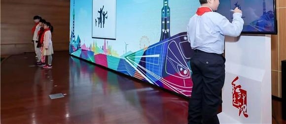 2018年“红色印记”上海市青少年绘画征集活动举行表彰