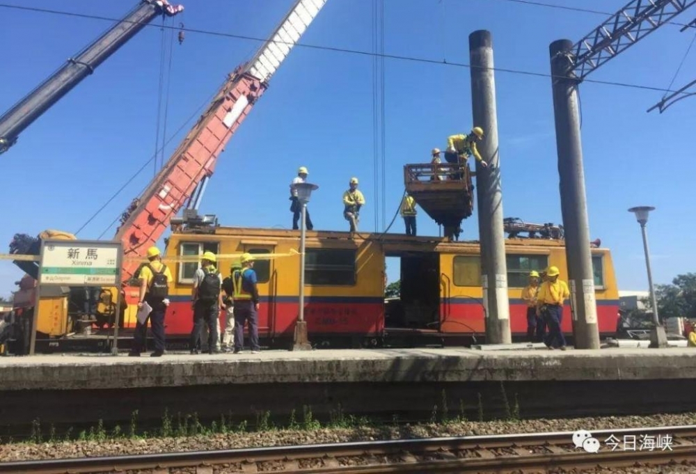 【海峡现场】记者直击台湾列车事故:重伤陆配手术中 另一陆配轻伤已回家
