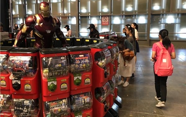 超级英雄来上海啦!“漫威之父”斯坦·李中国首展昨开幕