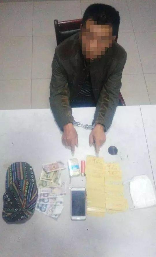 ��������һ�����ں��̵Ƽ�϶����С��Ƭ������5�գ�