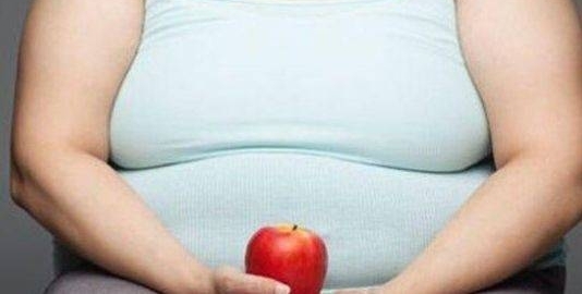 女子体重240斤无法怀孕,为了能生孩子毅然切掉大半个胃