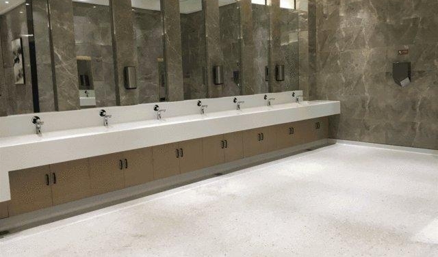 ������һ��������ڣ�̩���������ֻ��ˣ���ͼ����Ƶ��