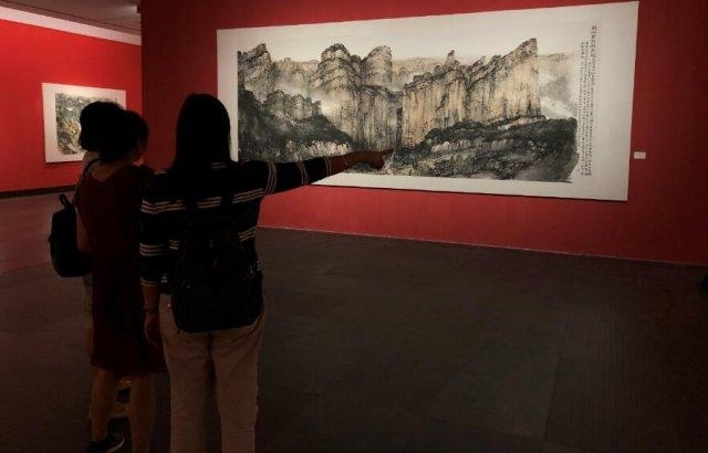 郝鹤君山水画展开幕,陈金章评价:我很佩服他,他是我们很好的榜样