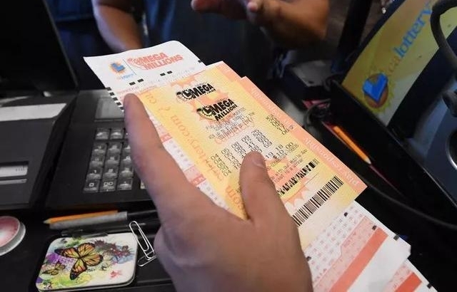 16Ԫʷ߽ĲƱûУͽˡ