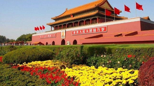 30�겻���̣��й�������æʲô�������������˸�����ʵ����