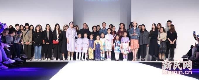 东华大学×DT数绘工厂创意童装秀亮相上海时装周