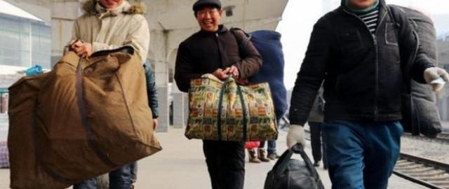 为什么农民工不去一线打工,选择二三线?答案很现实