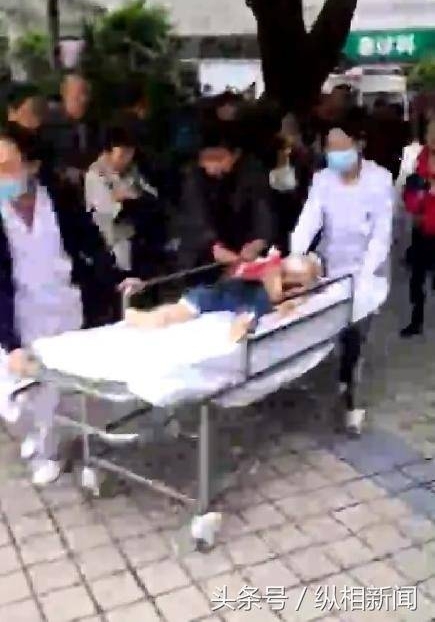 重庆女子幼儿园门口砍伤14幼童 校内无场地、做操需出校成漏洞