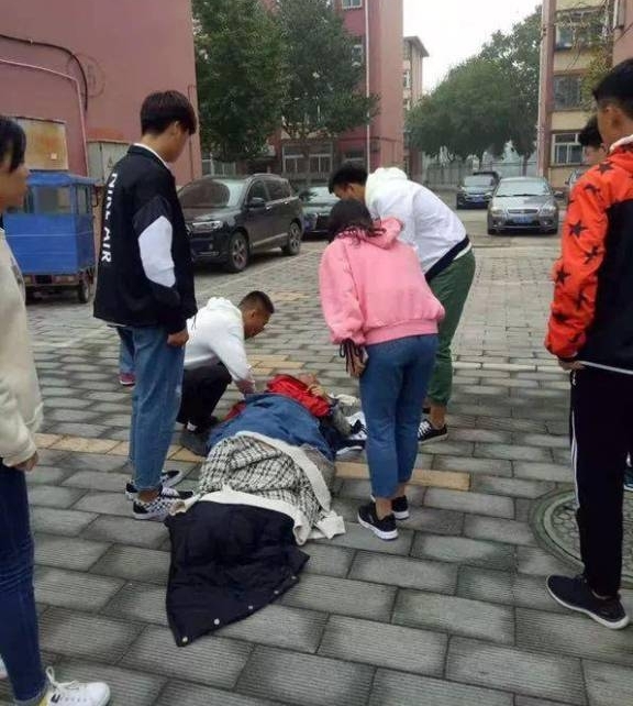 Ӣ�۳����꣡����18���������¾Ȼ��߽��߳��ȳ���������
