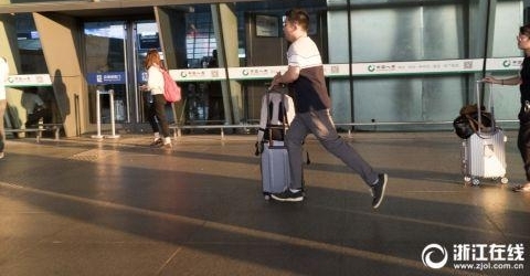 ���쳤������ ����·���ݡ��������ġ�