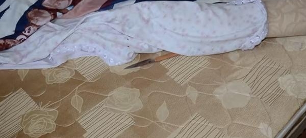 Ů�������ڳֵ����� һ�龹�������������˻ؼ�