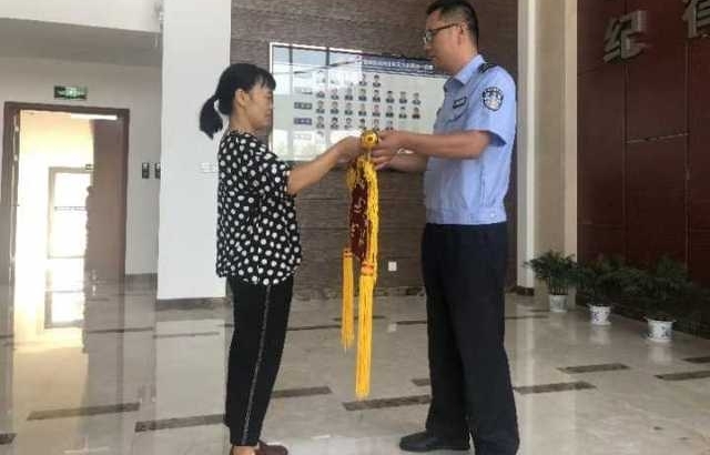 զ���£�ʮ��޿�����ڸ�����