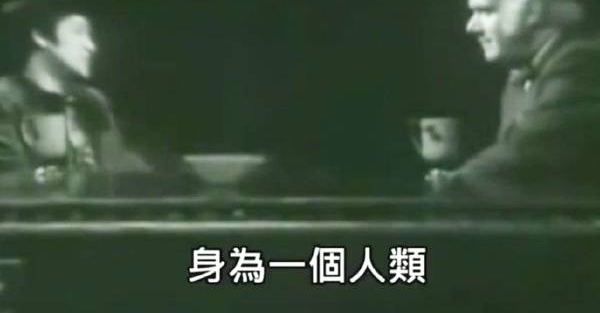 李小龙成名后受人刁难,被问“你是哪国人?”他的回答太争气!
