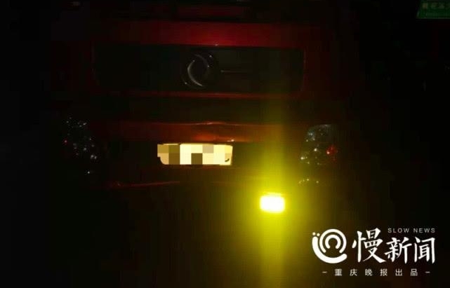 高速路上明明被后车追尾,他却非要揽下全部责任,真相是……