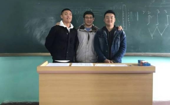 Ӣ�۳����꣡����18���������¾Ȼ��߽��߳��ȳ���������
