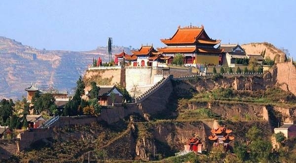 陇上邹鲁秦安凤山!一县一品公益助农,甘肃秦安农特产品秦安苹果