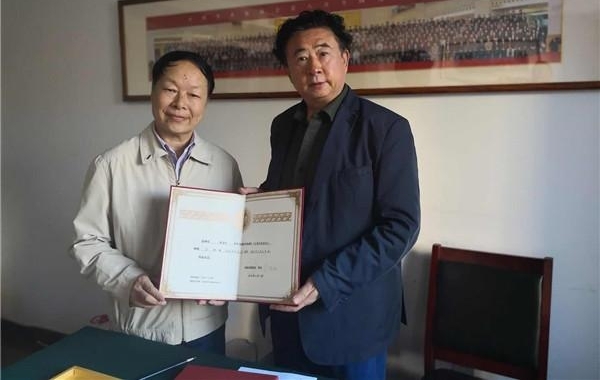 鷨ҷȻƸ廭Ժ鷨׭ԺԺ