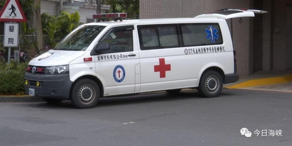 【海峡现场】记者直击台湾列车事故:重伤陆配手术中 另一陆配轻伤已回家