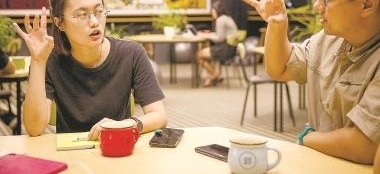 手语翻译程莹 一个“真不像95后”的“95后”