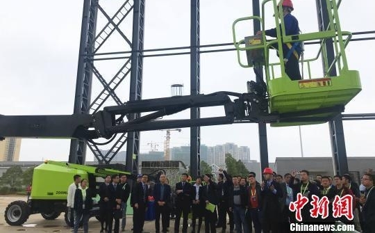 ؿƷ˿߿ҵеƷ ˢ¸߻ս֡